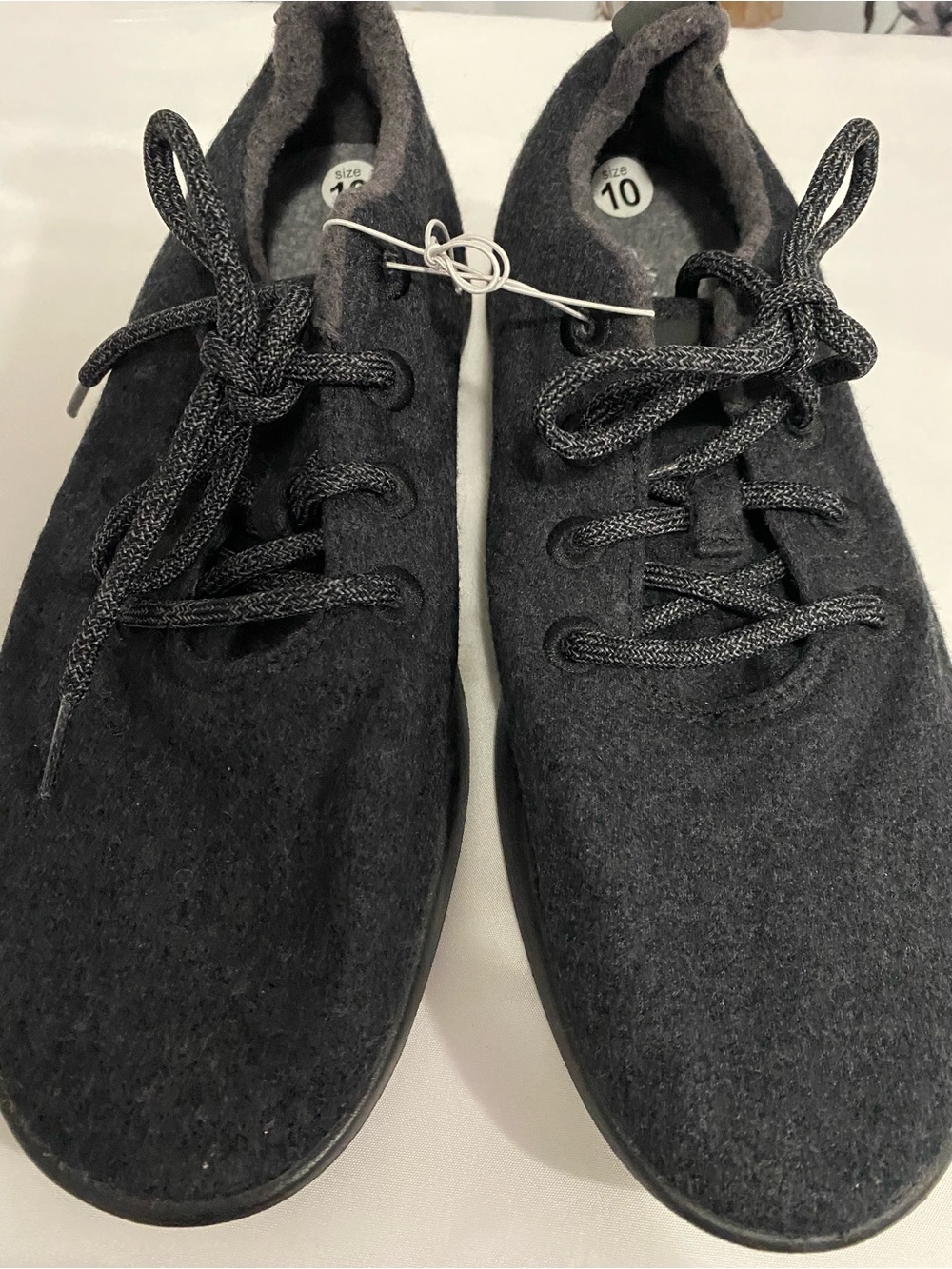 Men’s Dark Gray Allbirds Wool Lace Up Sneakers Size 10